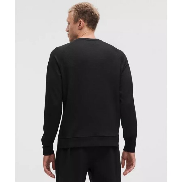 Pre-Loved Lululemon Men's Engineered Warmth Long-Sleeve Crew Size L - Picture 7 of 7